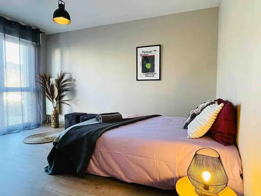 Apartamento Au Calme De La Gaite Saint-Jacques-de-la-Lande