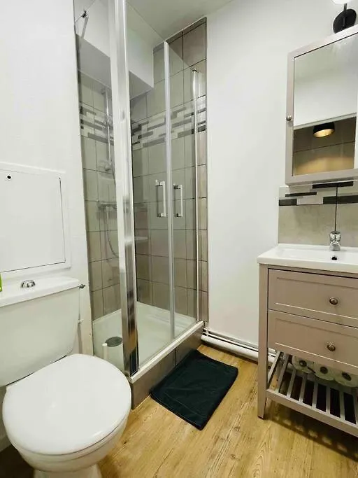Apartamento Au Calme De La Gaite Saint-Jacques-de-la-Lande 0*,